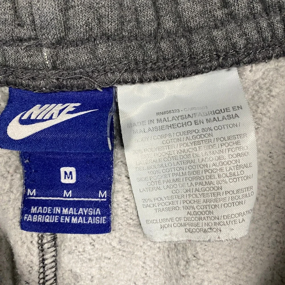 Nike Fleece Shorts Mens Medium Grey Just Do It Graphic 886501-071